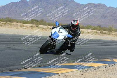 media/Mar-24-2025-Moto Forza (Mon) [[57ce5c5cff]]/3-Beginner Group/Session 3 (Turn 6 Inside)/